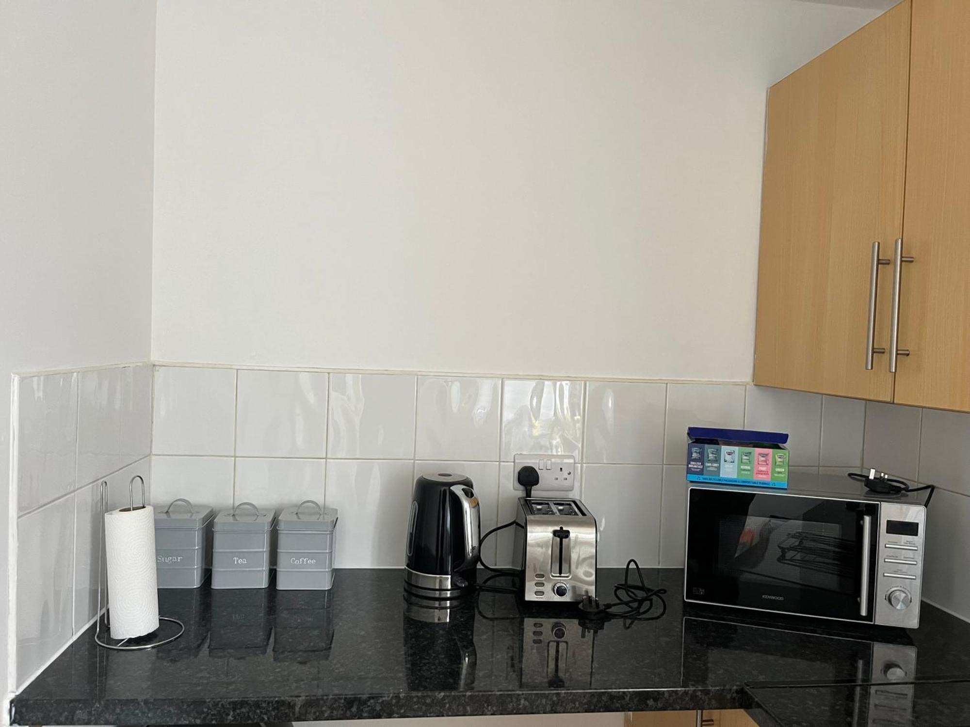 Kettering Service Accomodation 2Brh Freeparking Wifi Smart Tv Tea & Coffee Exterior foto